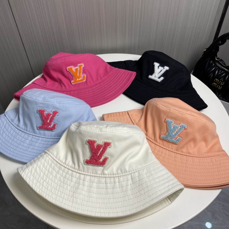 LV hat dx (9)